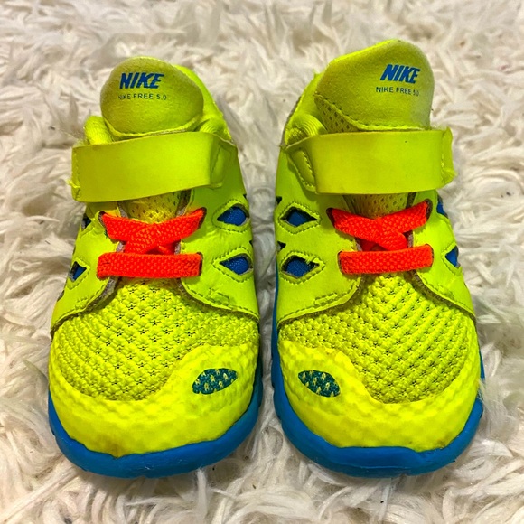 Nike Free 5.0 Neon Baby Shoes - Picture 2 of 7